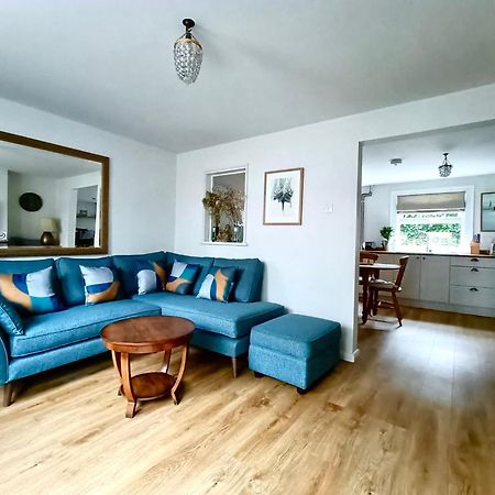 Welcoming 2 Bed Townhouse Near Town Centre & Beach Folkestone Exterior foto